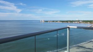 Panama Vacation - Part 1 - Nueva Gorgona and Anton Valley - Another balcony pic...