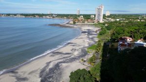 Panama Vacation - Part 1 - Nueva Gorgona and Anton Valley - The beach...