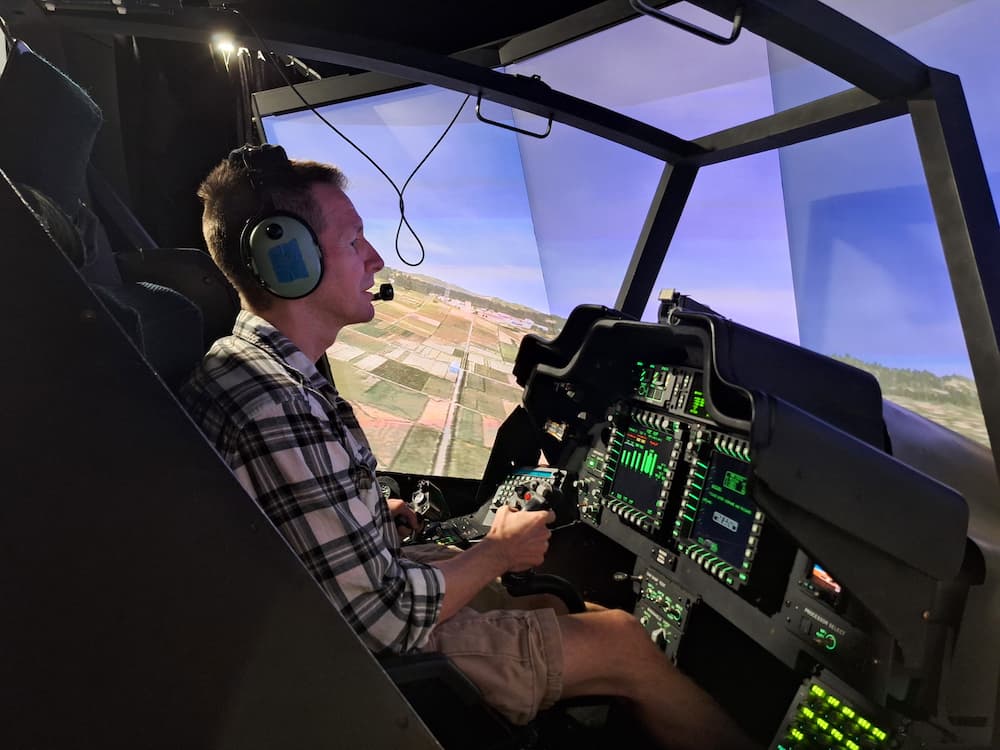 Our Fantastic 2-Week Hawaii Vacation... Would I Go Back Though? - Helicopter simulator