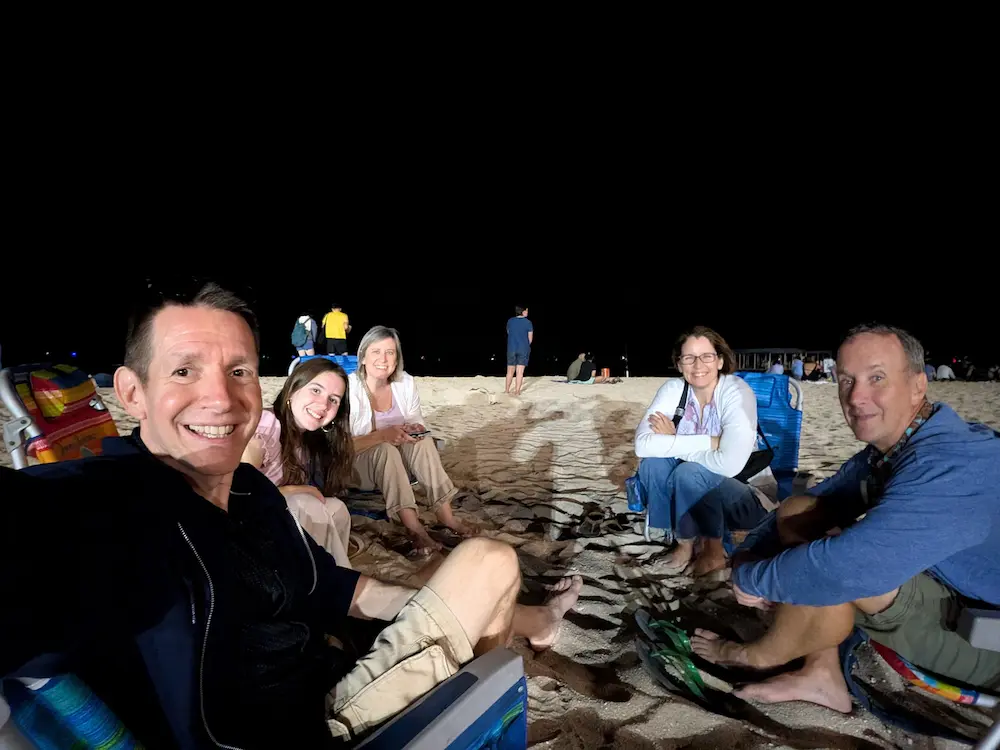 Our Fantastic 2-Week Hawaii Vacation... Would I Go Back Though? - Fireworks in Waikiki