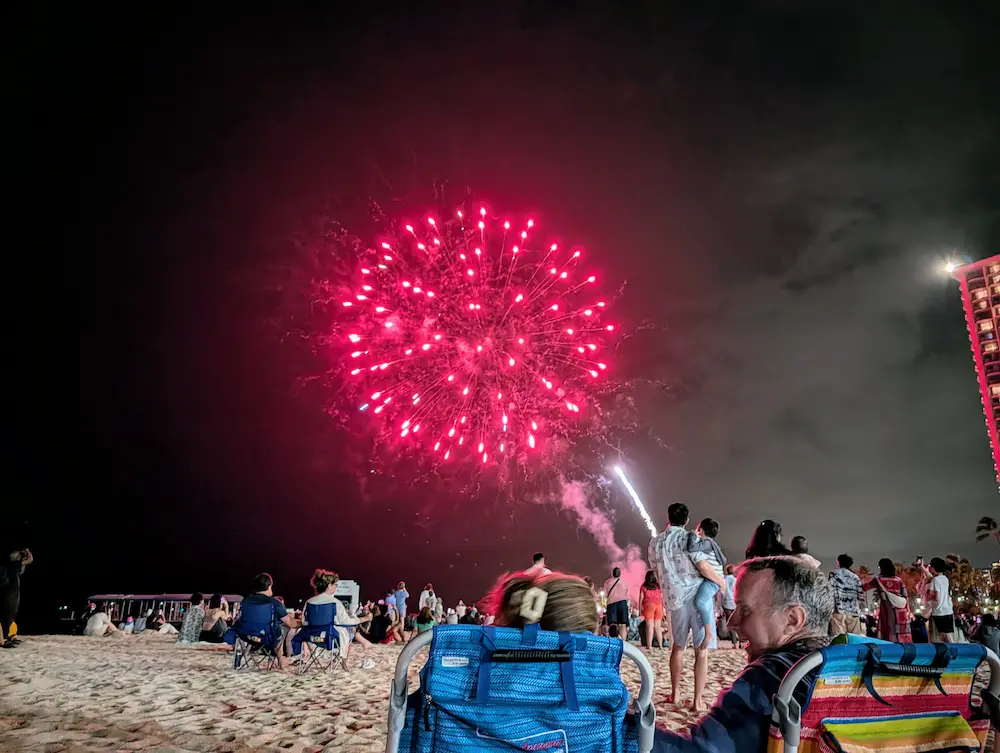 Our Fantastic 2-Week Hawaii Vacation... Would I Go Back Though? - Fireworks in Waikiki