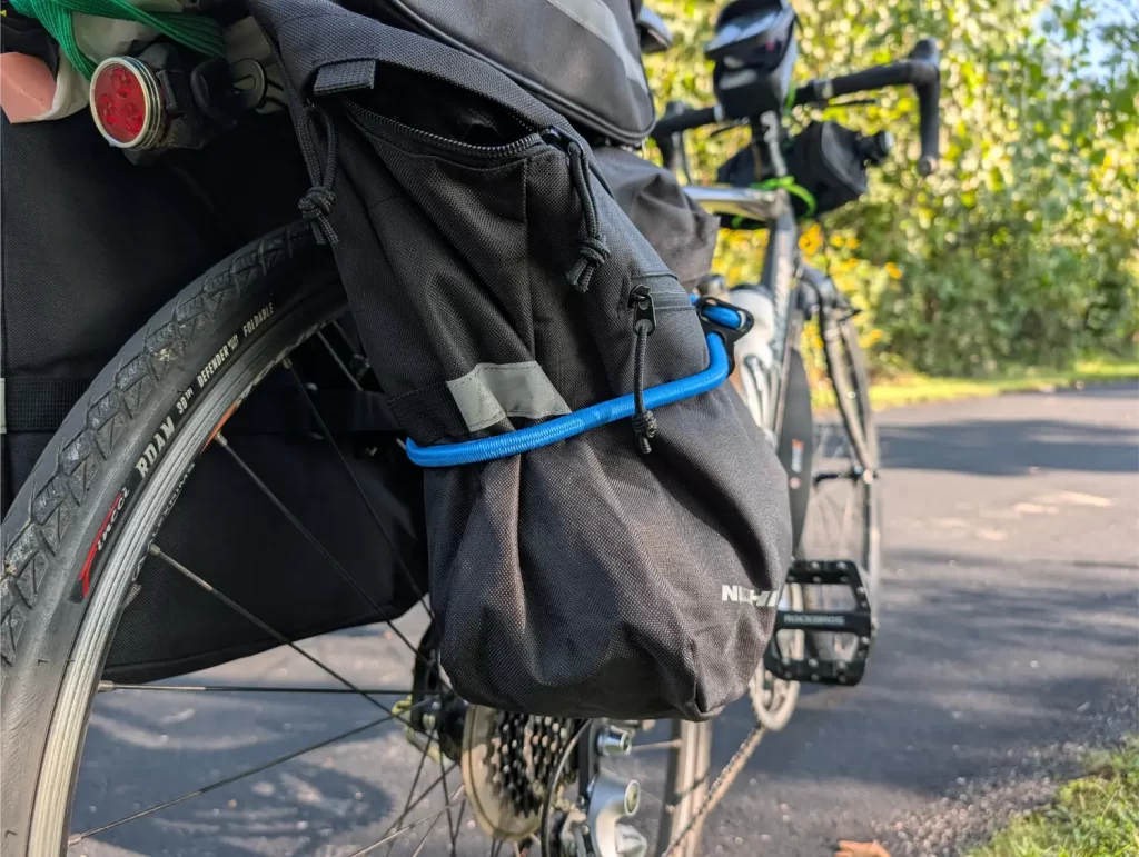 My bike pannier bungee fix