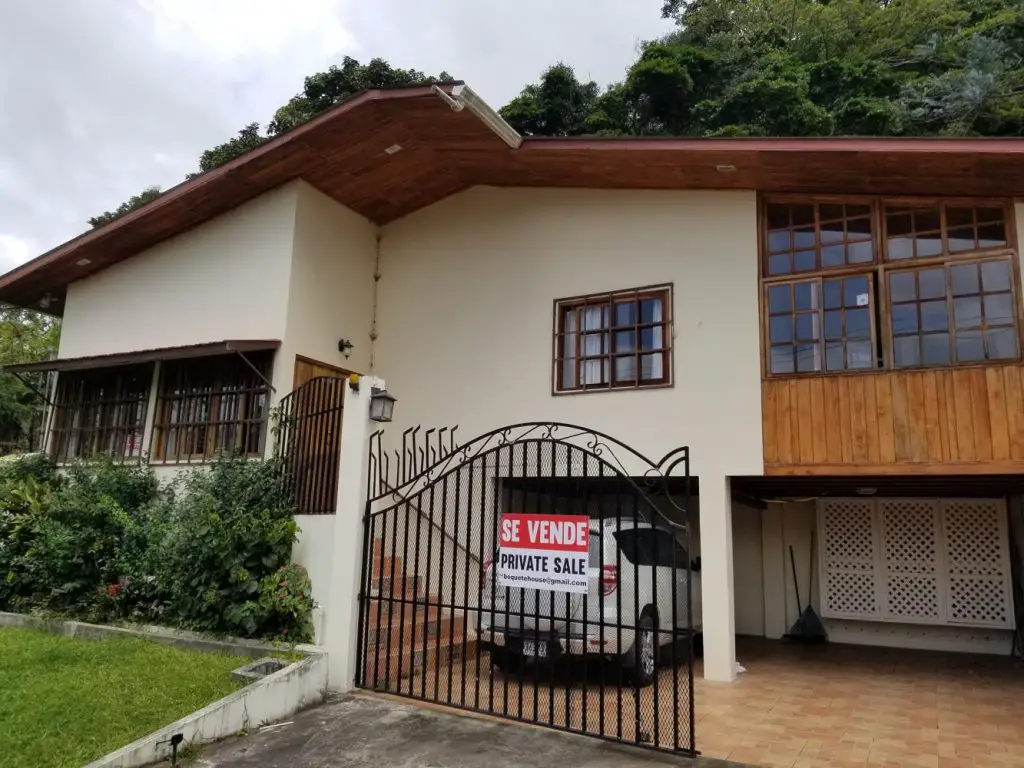 Looking at places to live... take 2! - Alto Lino House - Exterior