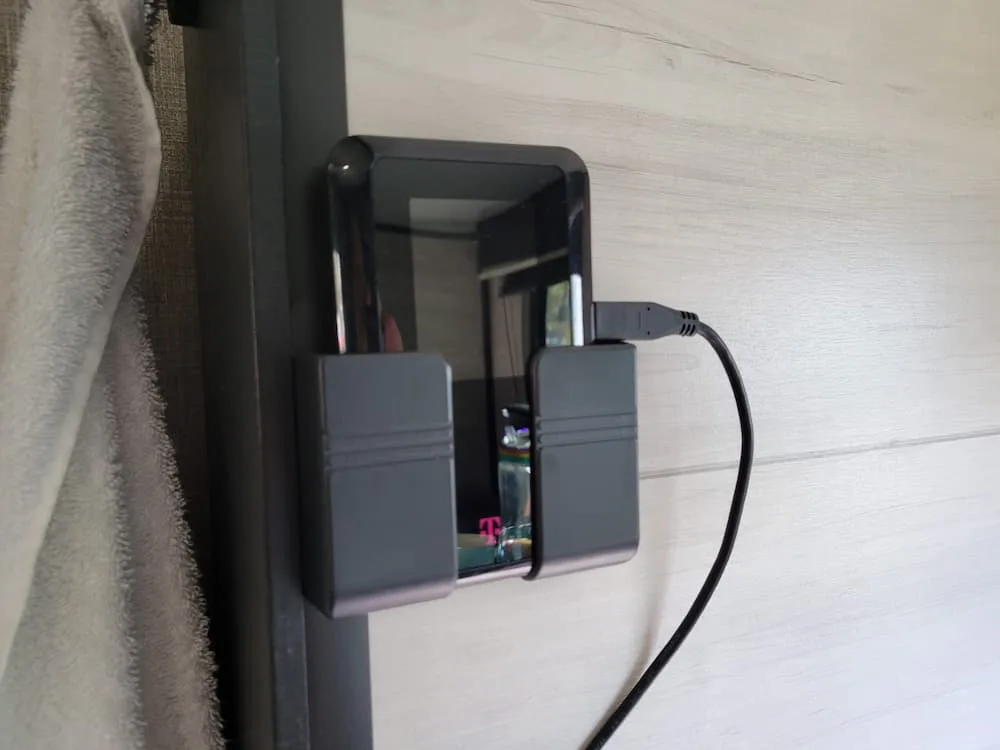 Calyx Institute T-Mobile Hotspot