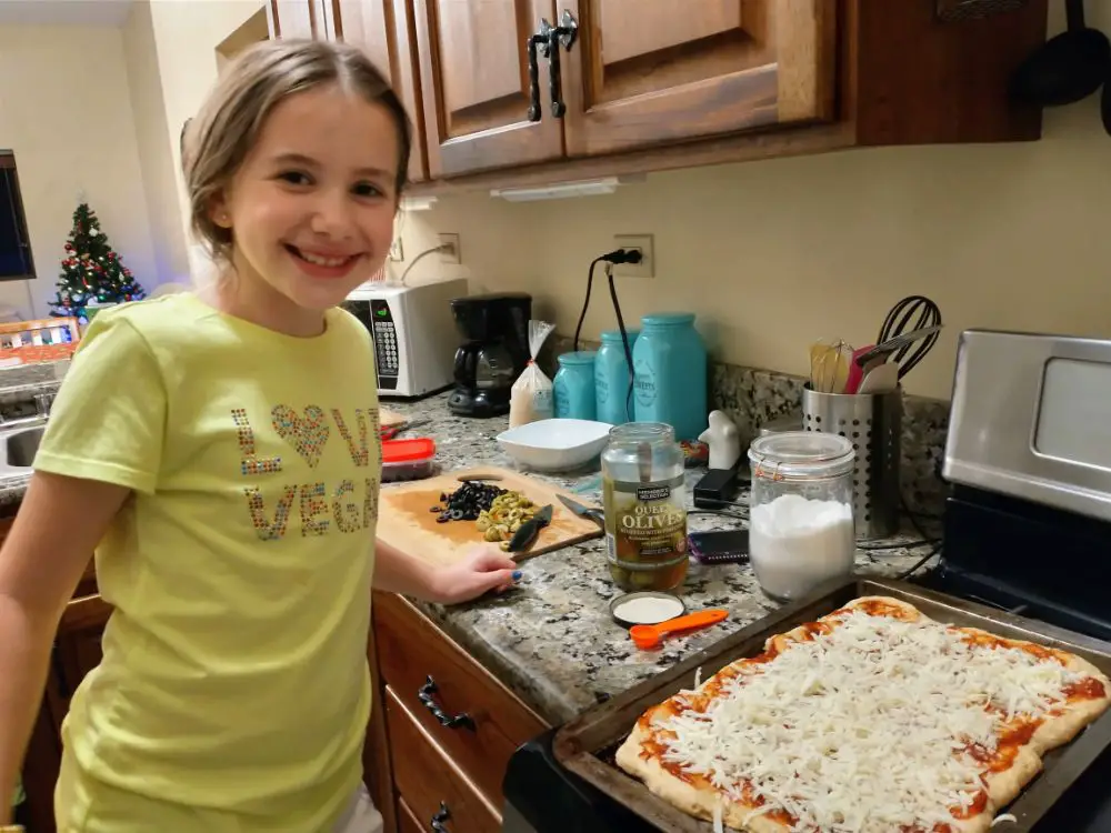 Imagine No Internet at Home for 53 Days… Ugh. - Making pizza