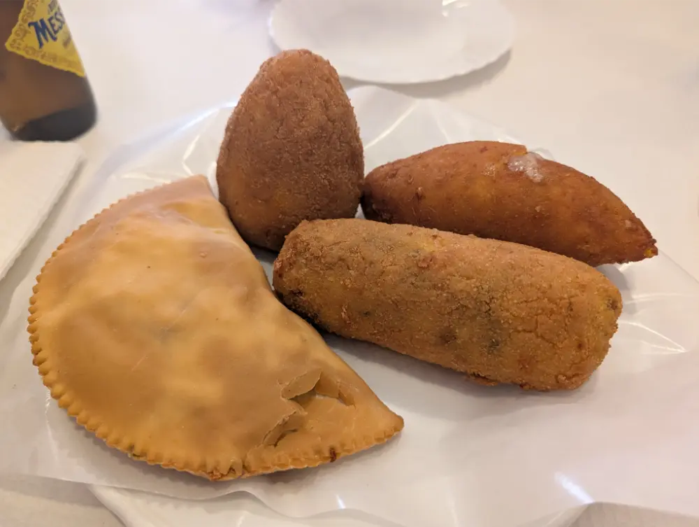 38-Day Europe Trip - Messina, Italy - Arancini and Pidone