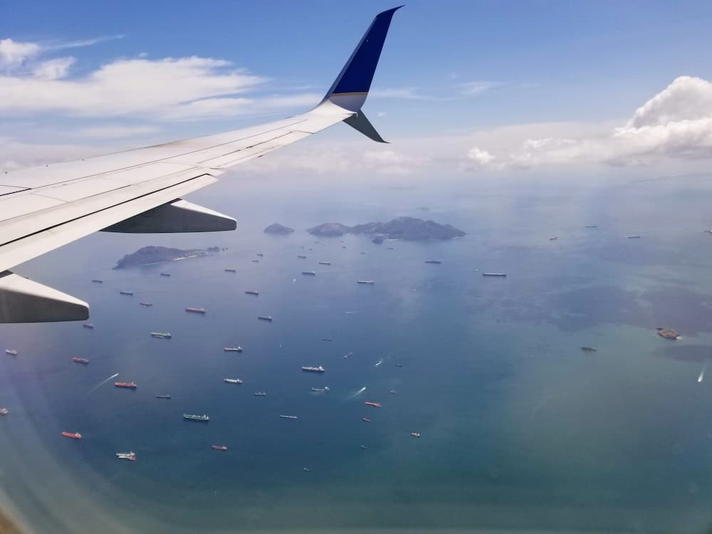 Plane Arriving in Panama