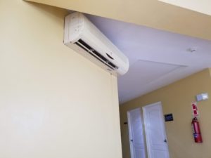 Room air conditioner