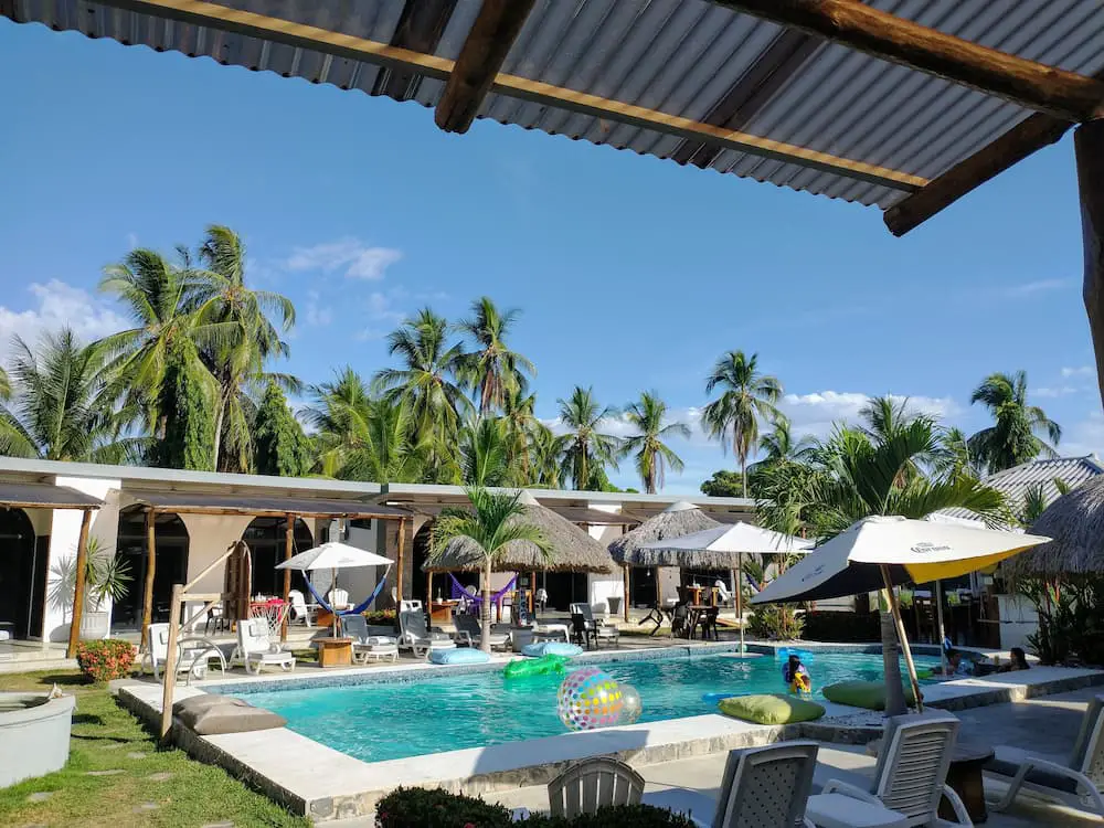 3 Popular Panama Beach Resorts - Show Pony Beach Resort pool